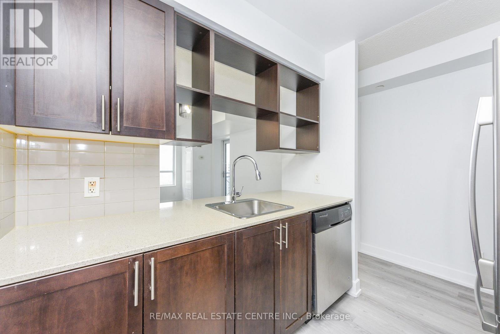 1429 - 2 Eva Road, Toronto, Ontario  M9C 0A9 - Photo 25 - W12916874