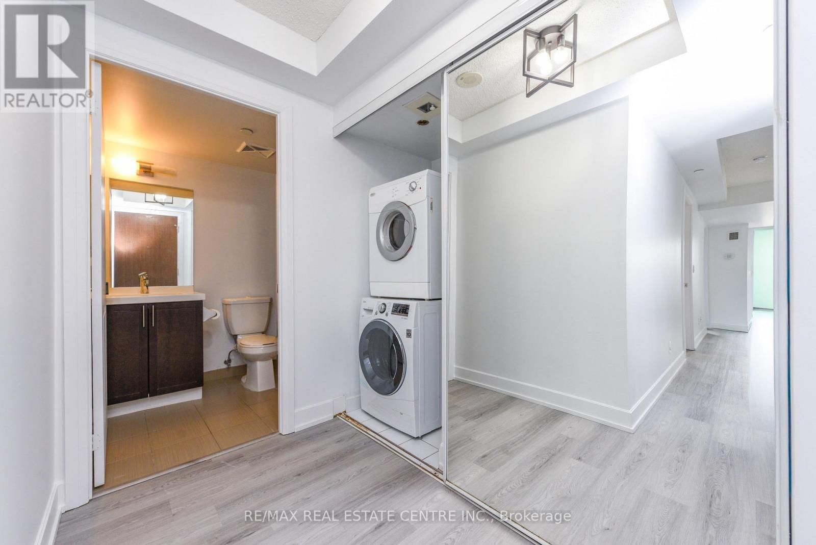 1429 - 2 Eva Road, Toronto, Ontario  M9C 0A9 - Photo 27 - W12916874