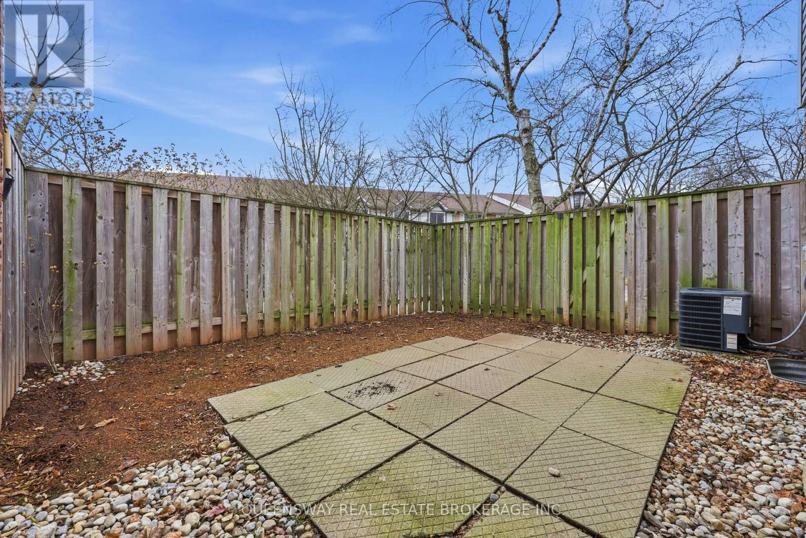 1 - 4196 Longmoor Drive, Burlington, Ontario  L7L 5E3 - Photo 31 - W12916884