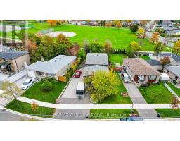 7 BIMINI CRESCENT, Toronto, Ontario