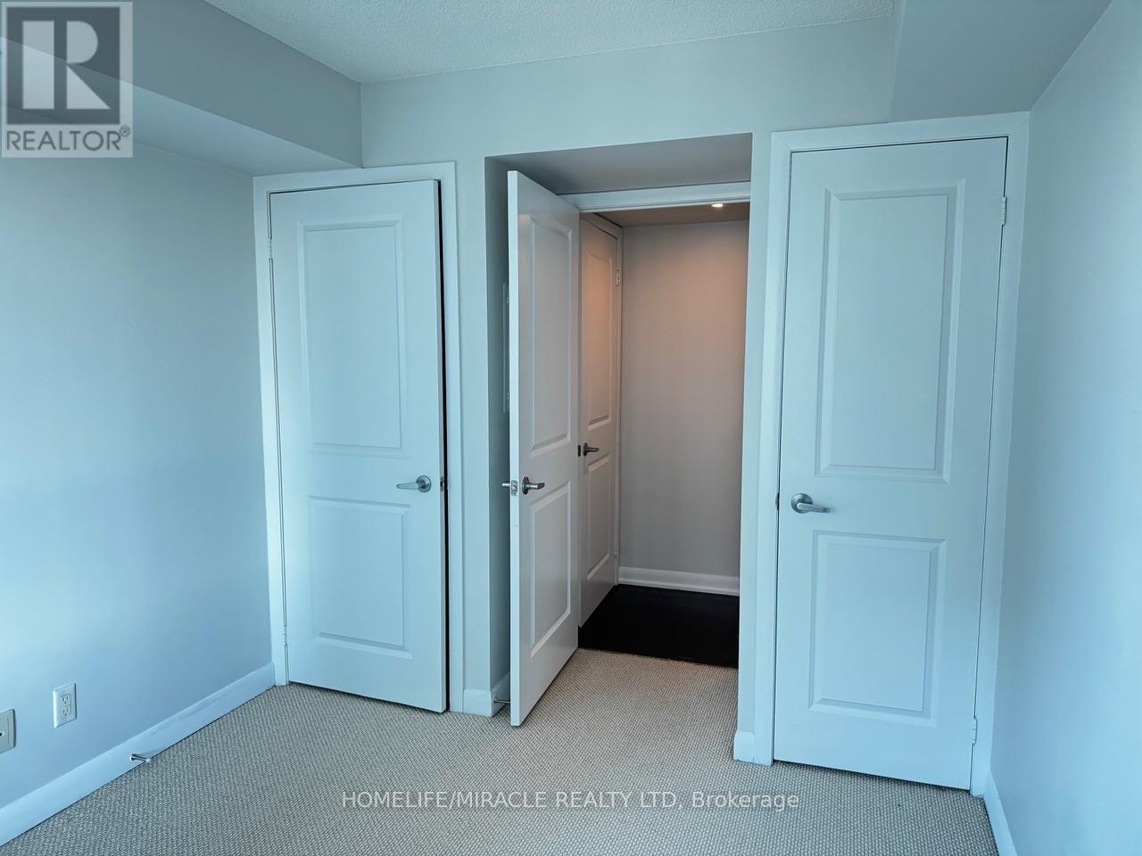 1606 - 215 Sherway Gardens Road, Toronto, Ontario  M9C 0A4 - Photo 19 - W12916932