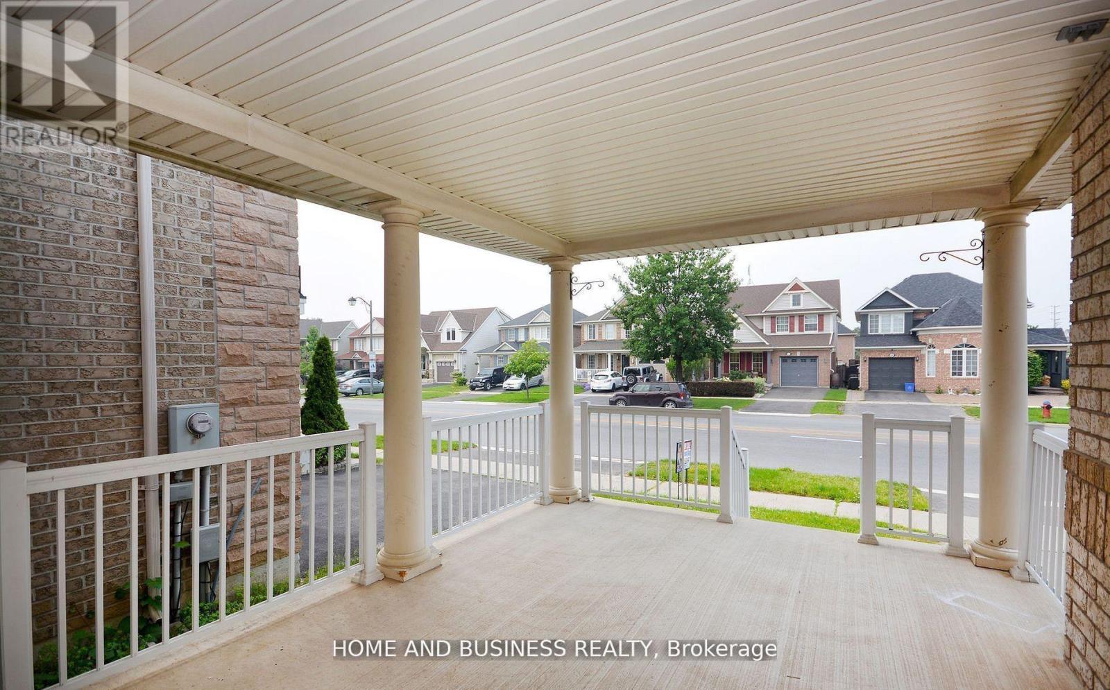 613 Armstrong Boulevard, Milton, Ontario  L9T 6G8 - Photo 2 - W12916934