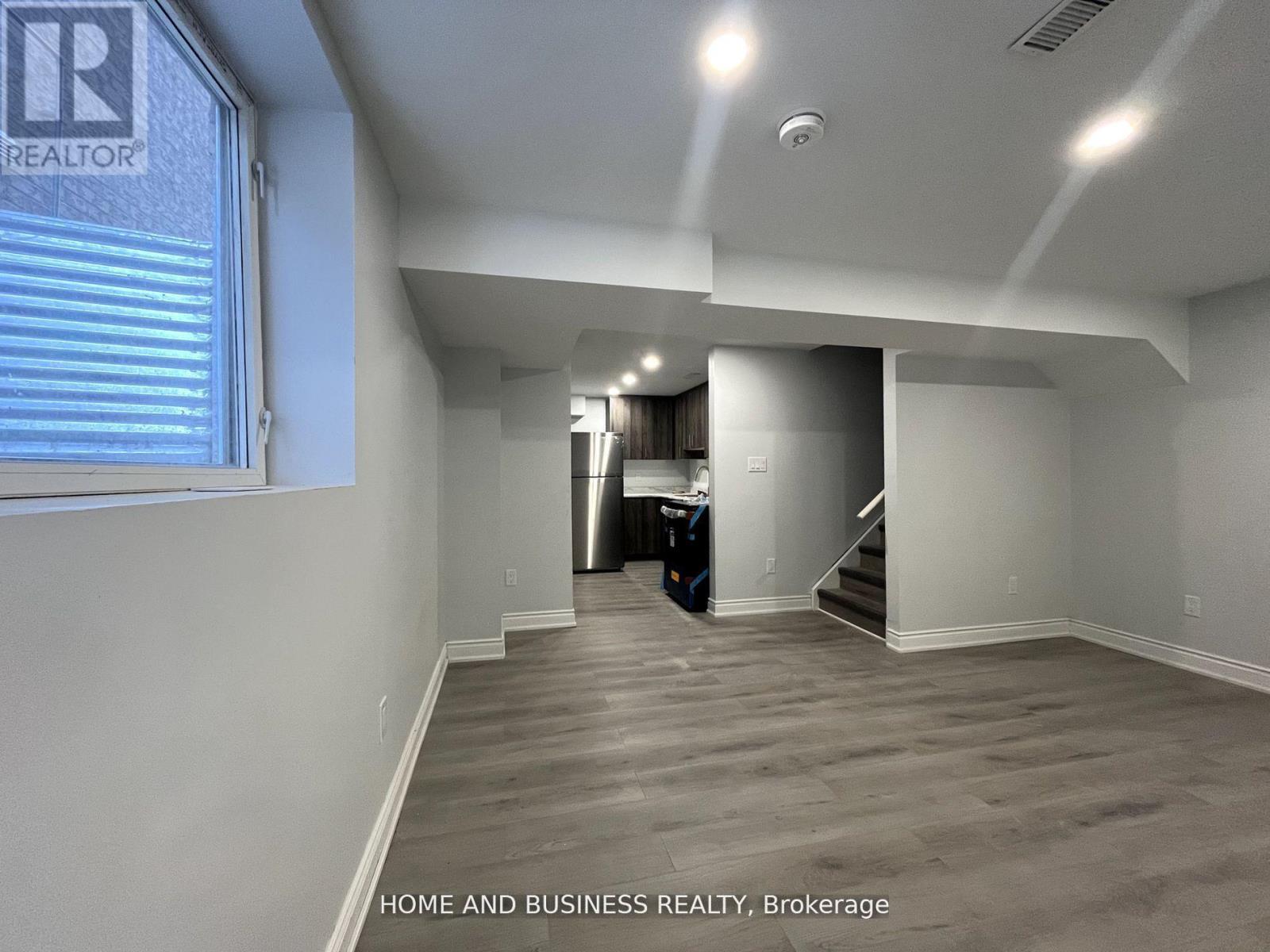 613 Armstrong Boulevard, Milton, Ontario  L9T 6G8 - Photo 35 - W12916934