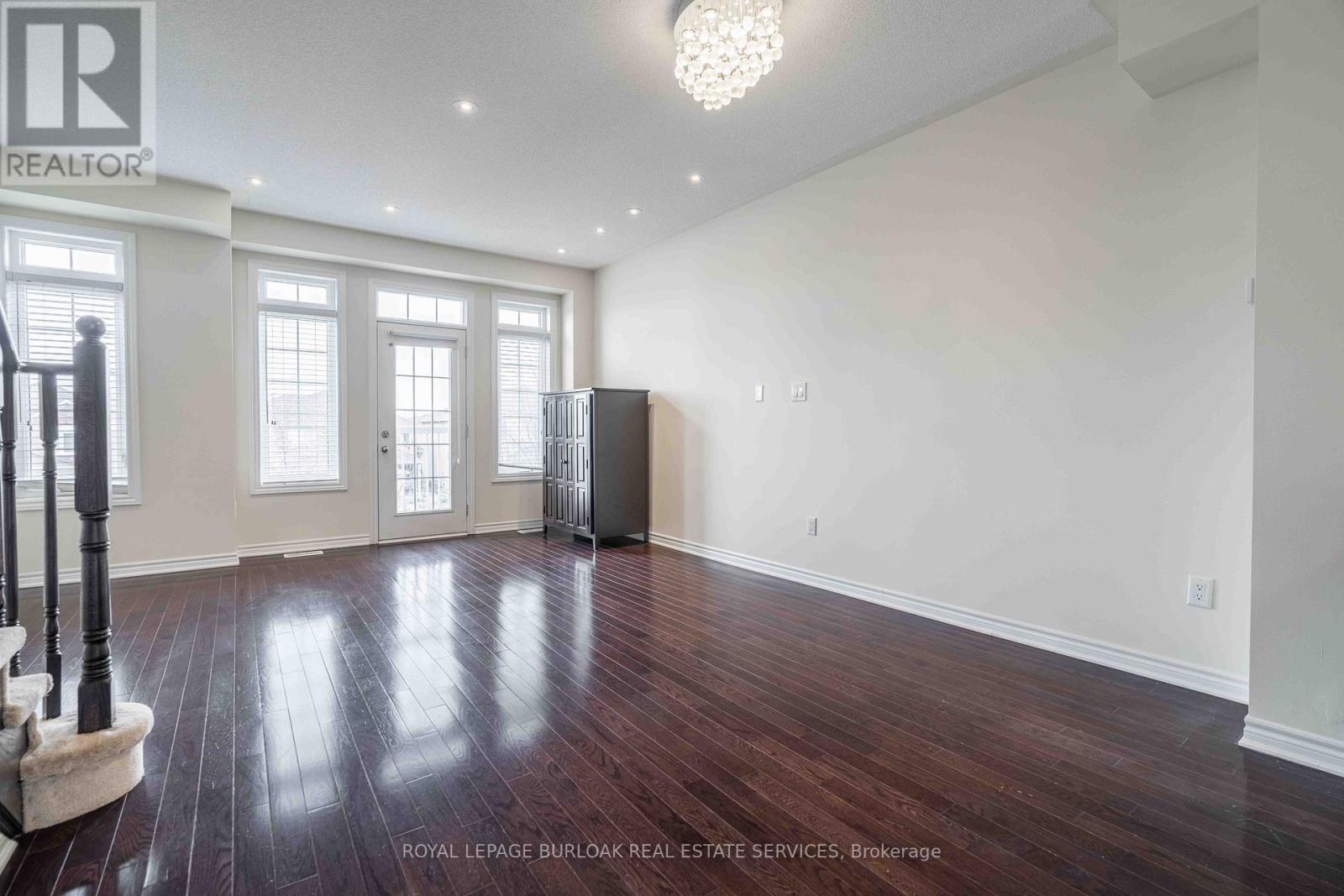 7248 Triumph Lane, Mississauga, Ontario  L5N 0C5 - Photo 11 - W12916940