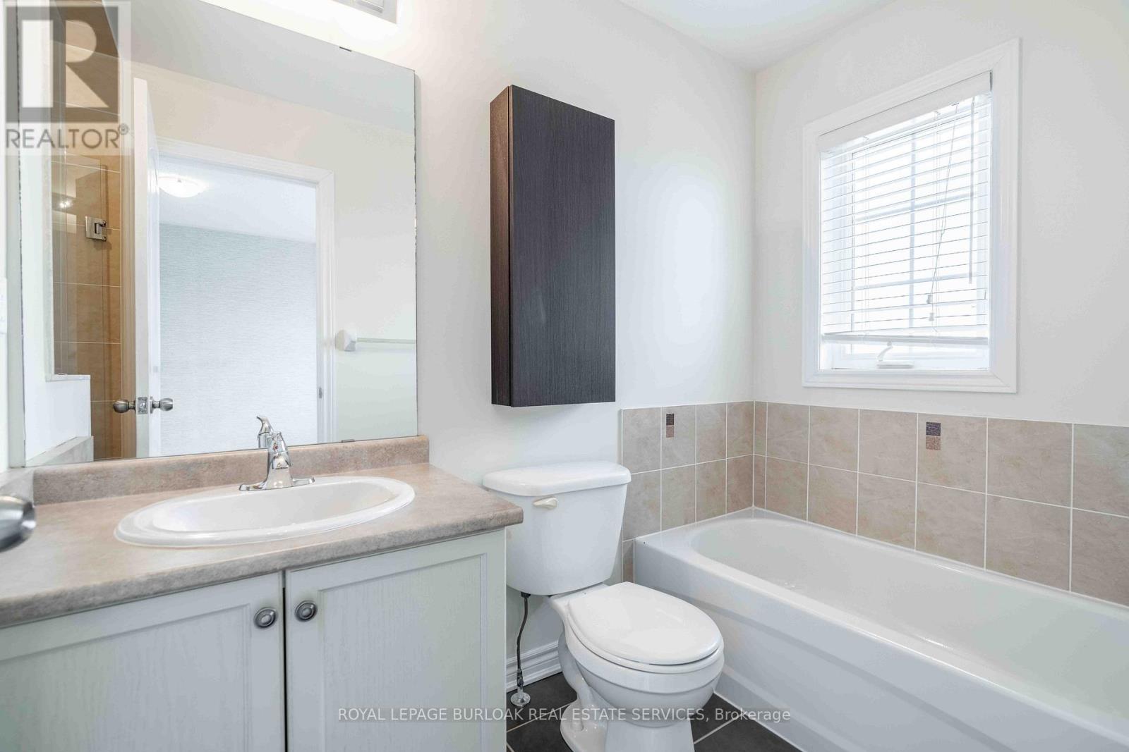 7248 Triumph Lane, Mississauga, Ontario  L5N 0C5 - Photo 22 - W12916940