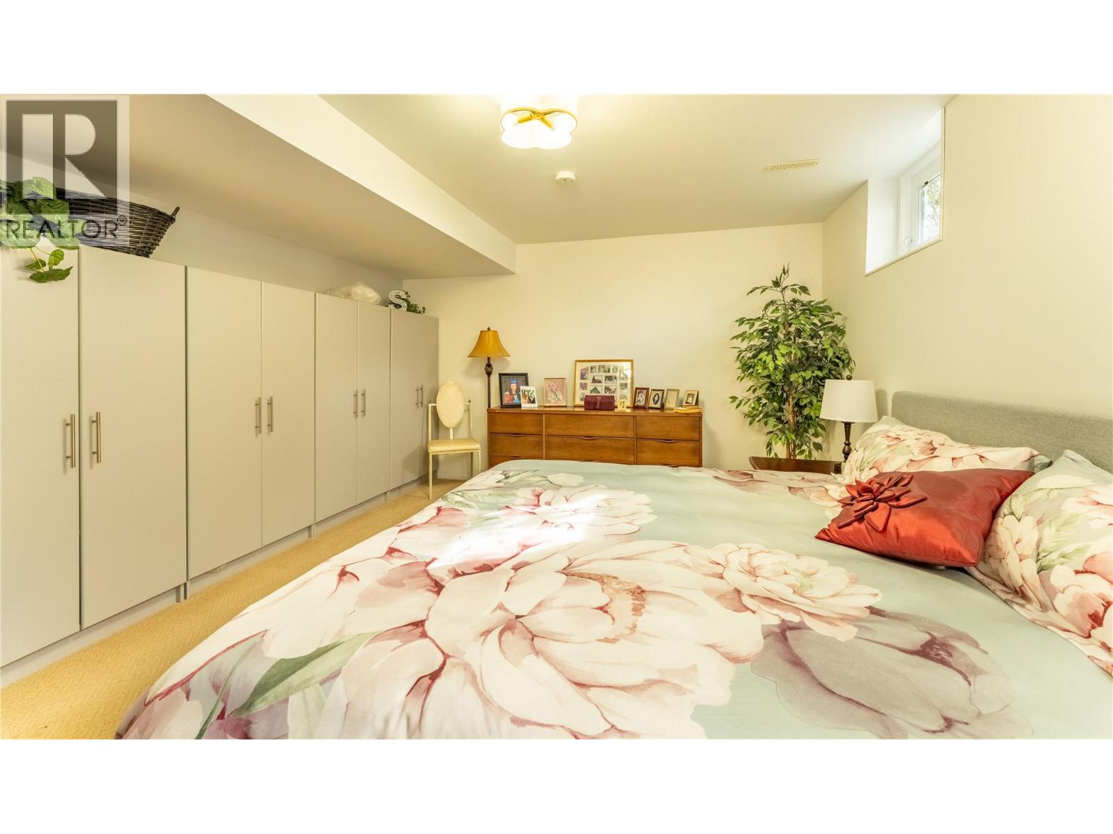 2323 Birch Street, Creston, British Columbia  V0B 1G0 - Photo 33 - 10379551