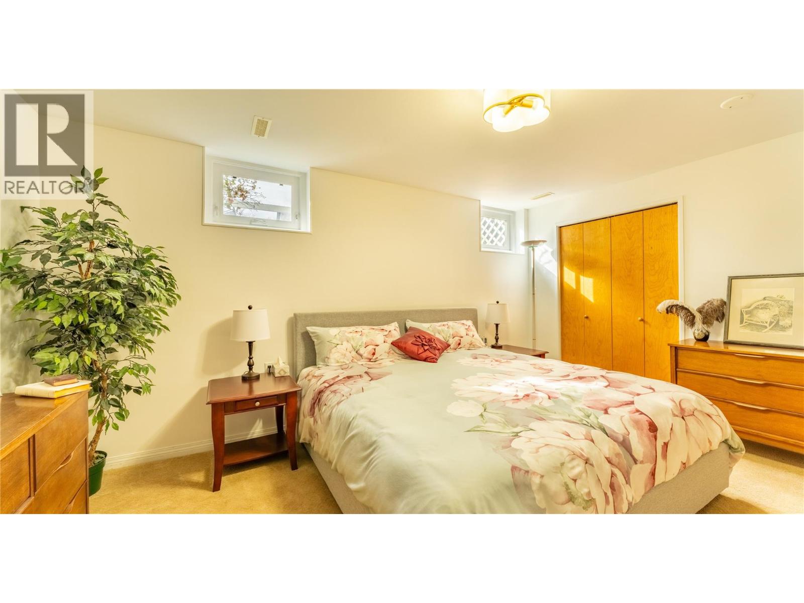 2323 Birch Street, Creston, British Columbia  V0B 1G0 - Photo 34 - 10379551