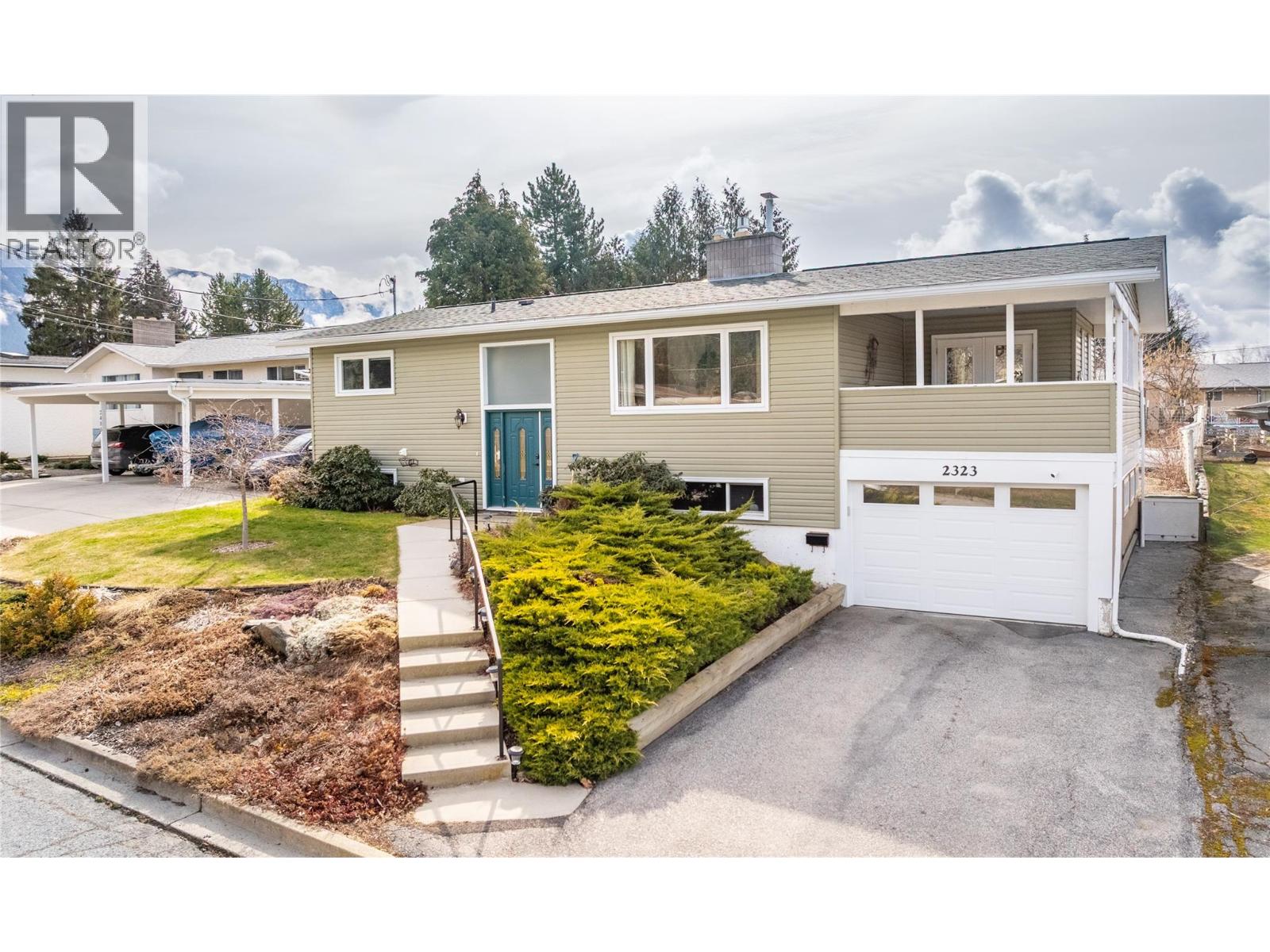 2323 Birch Street, Creston, British Columbia  V0B 1G0 - Photo 44 - 10379551