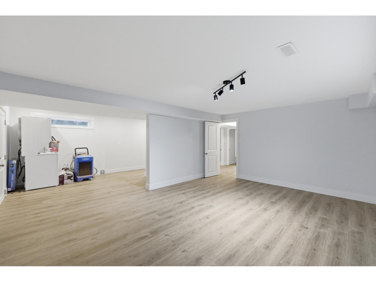 32565 Fleming Avenue, Mission, British Columbia  V2V 2G8 - Photo 25 - R3103226