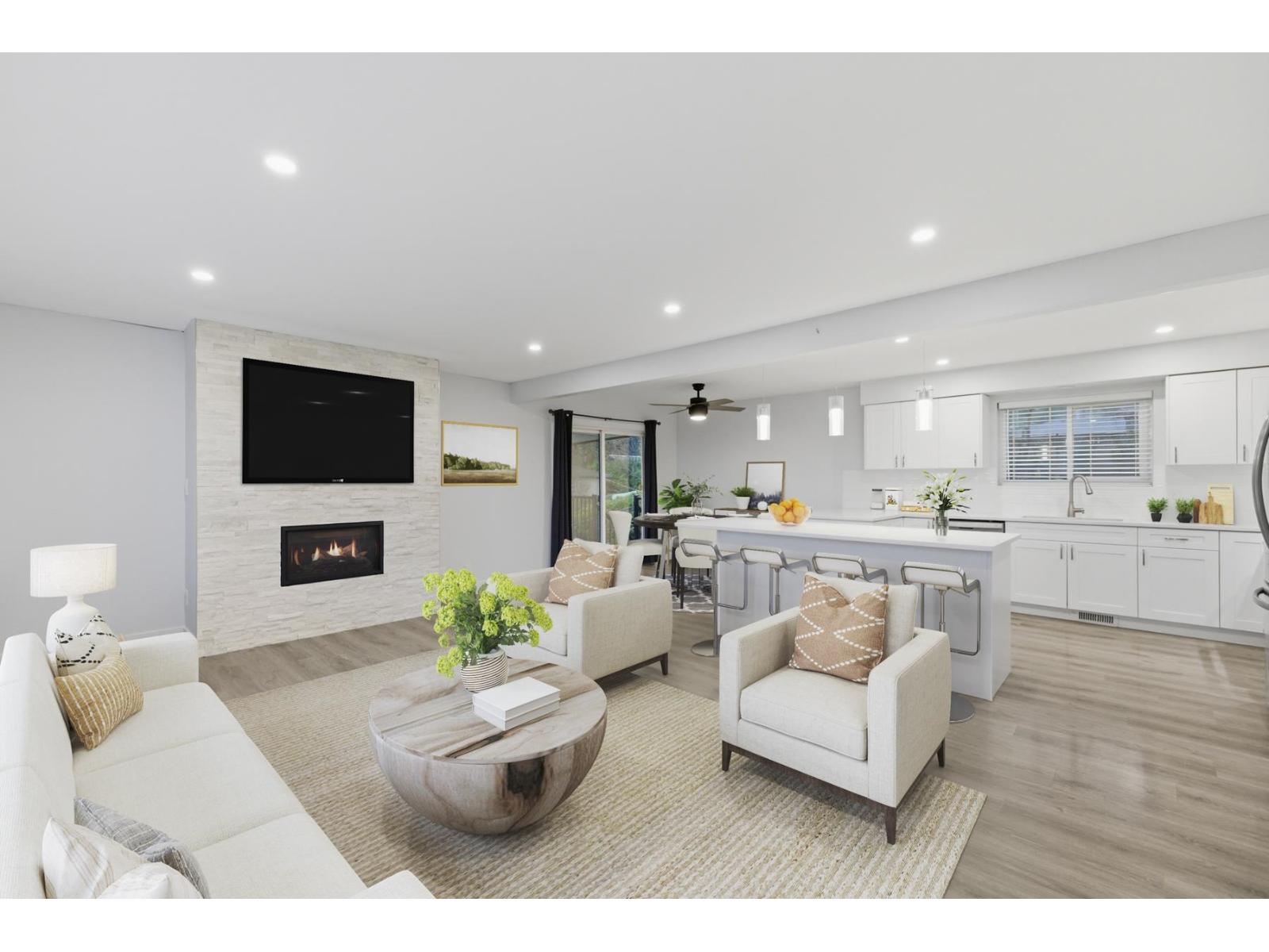 32565 Fleming Avenue, Mission, British Columbia  V2V 2G8 - Photo 4 - R3103226