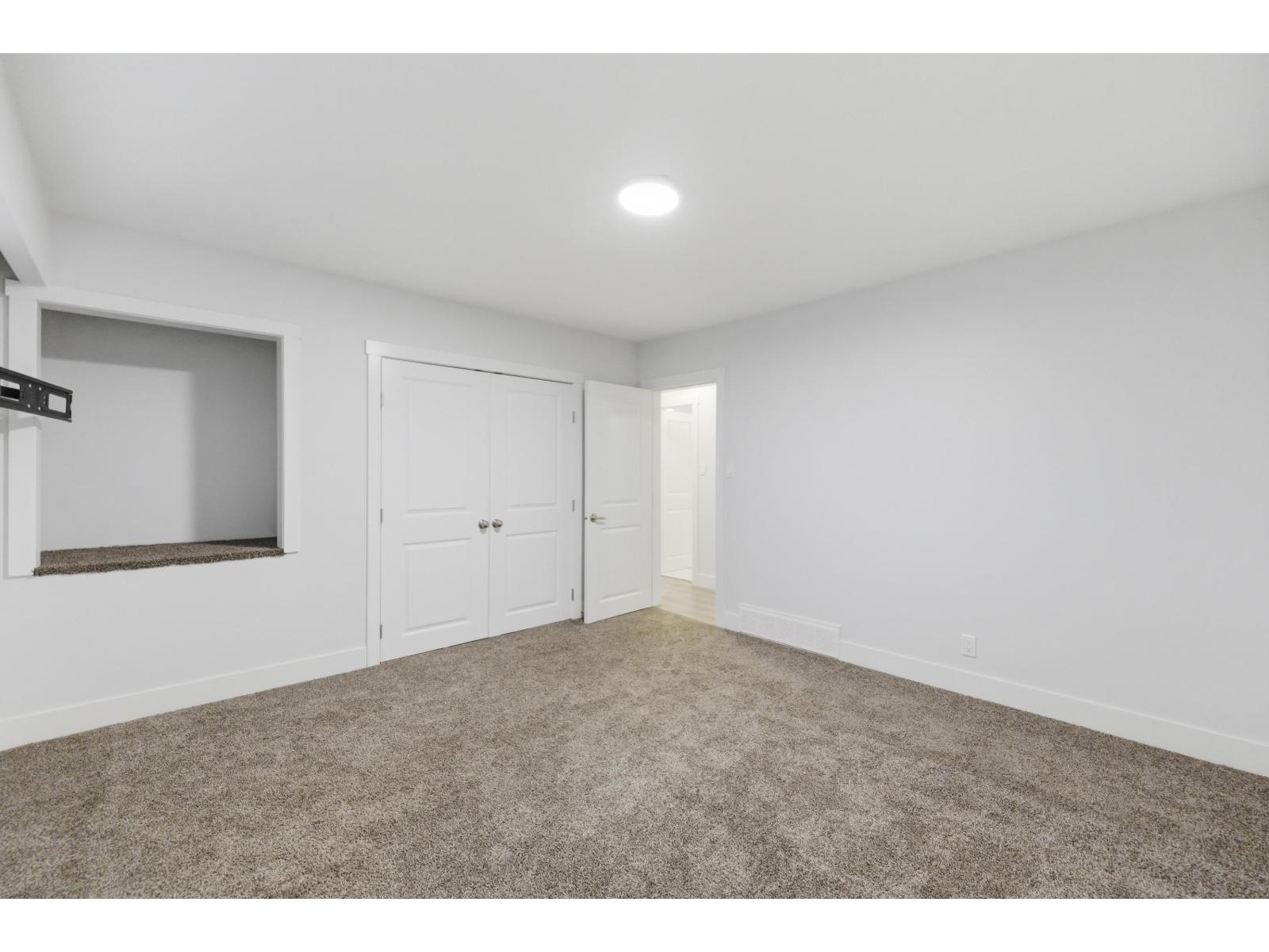 32565 Fleming Avenue, Mission, British Columbia  V2V 2G8 - Photo 35 - R3103226