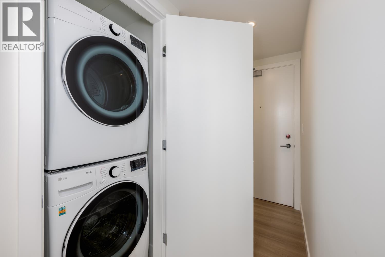 2304 6087 Wilson Avenue, Burnaby, British Columbia  V5H 0M1 - Photo 15 - R3101236