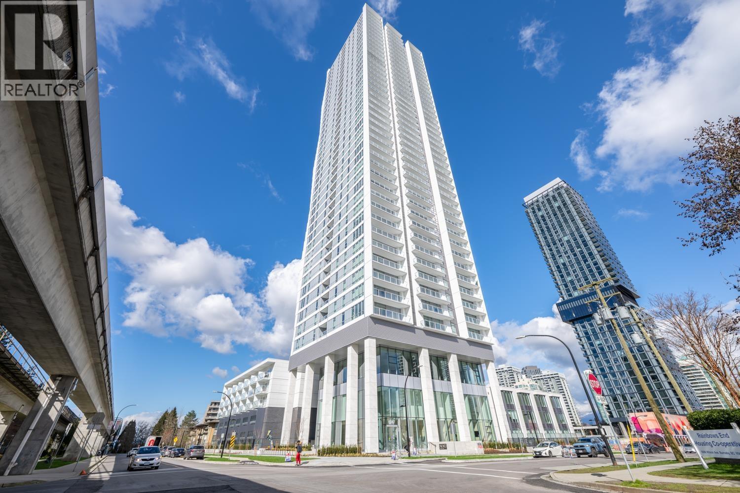 2304 6087 WILSON AVENUE, Burnaby, British Columbia