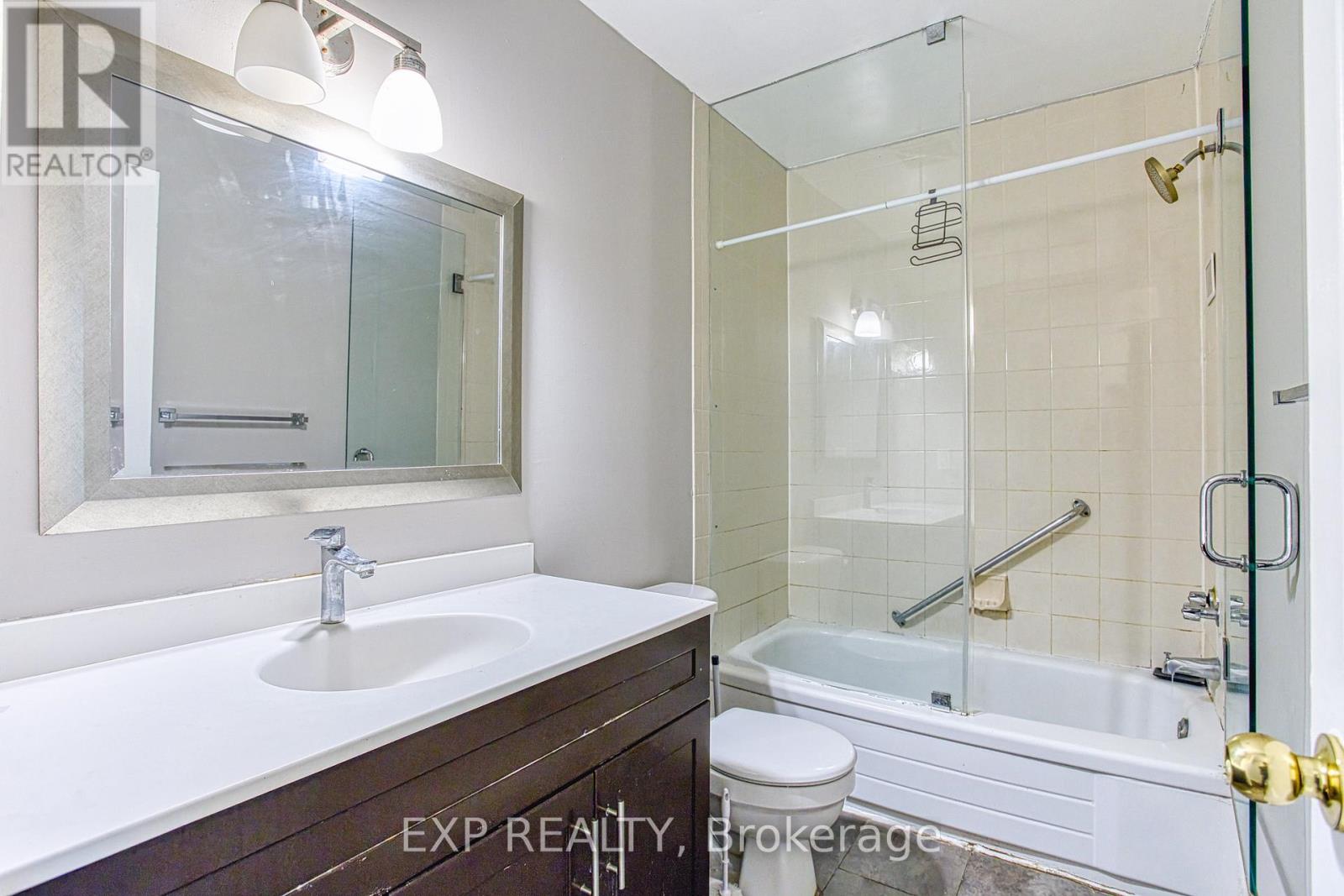 6548 Laguna Court, Niagara Falls, Ontario  L2H 2W3 - Photo 15 - X12916858