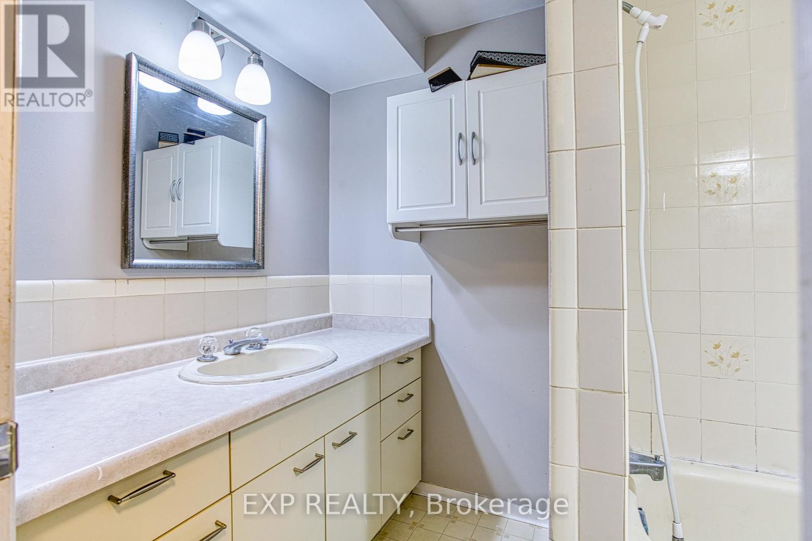 6548 Laguna Court, Niagara Falls, Ontario  L2H 2W3 - Photo 27 - X12916858