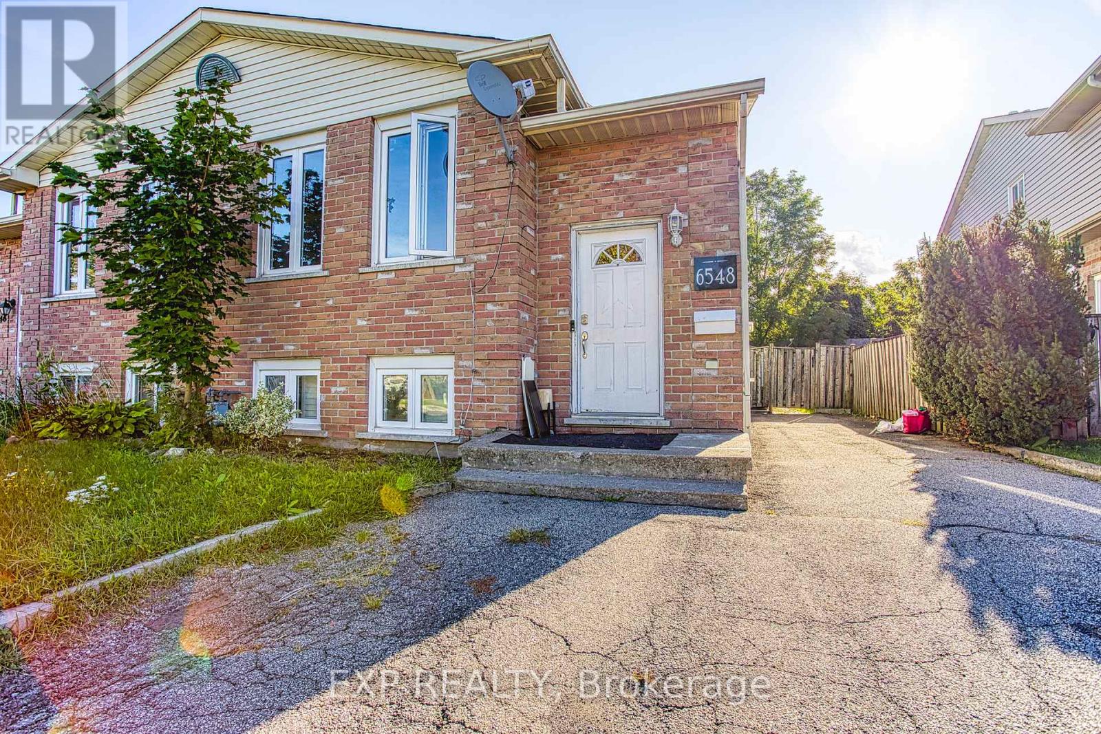 6548 Laguna Court, Niagara Falls, Ontario  L2H 2W3 - Photo 3 - X12916858