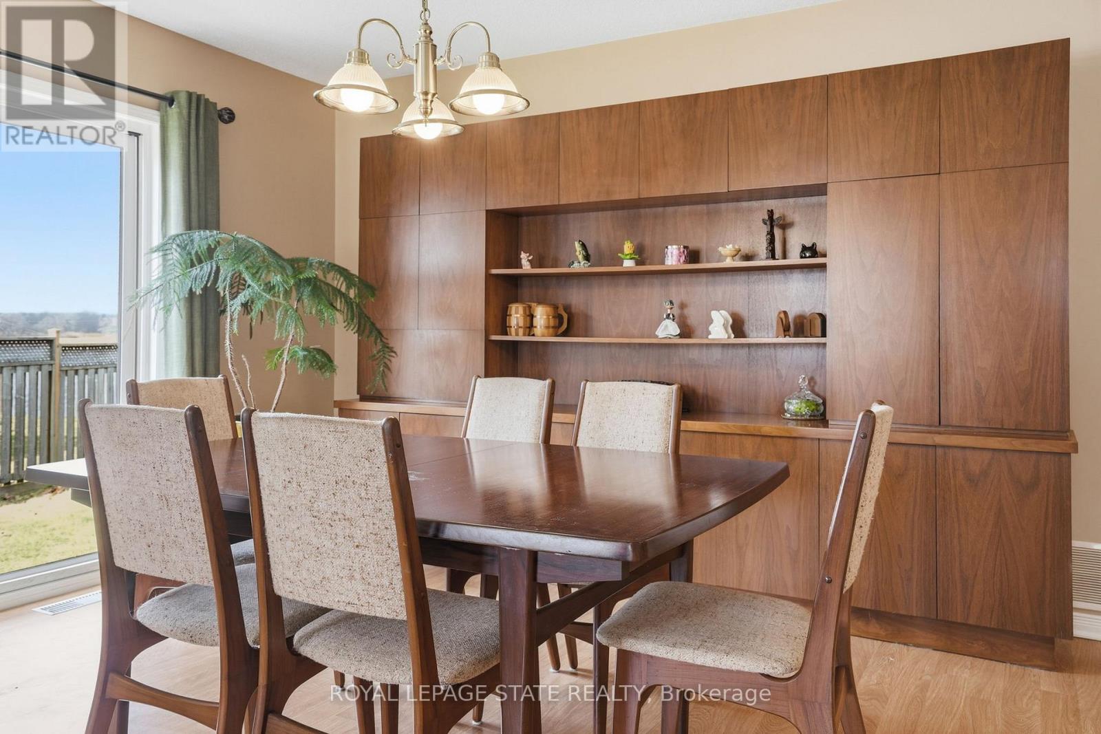 66 Golden Acres Drive, West Lincoln, Ontario  L0R 2A0 - Photo 12 - X12916926