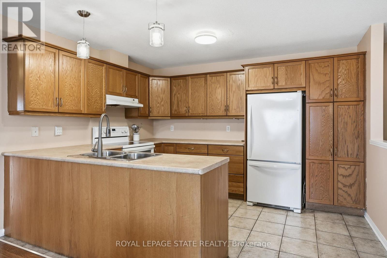 66 Golden Acres Drive, West Lincoln, Ontario  L0R 2A0 - Photo 14 - X12916926