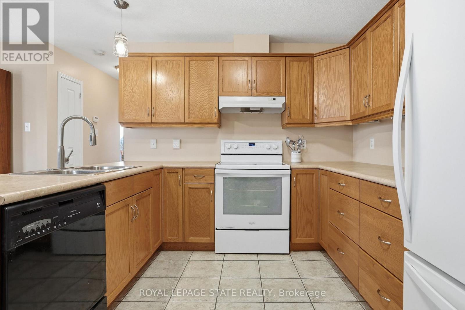 66 Golden Acres Drive, West Lincoln, Ontario  L0R 2A0 - Photo 16 - X12916926