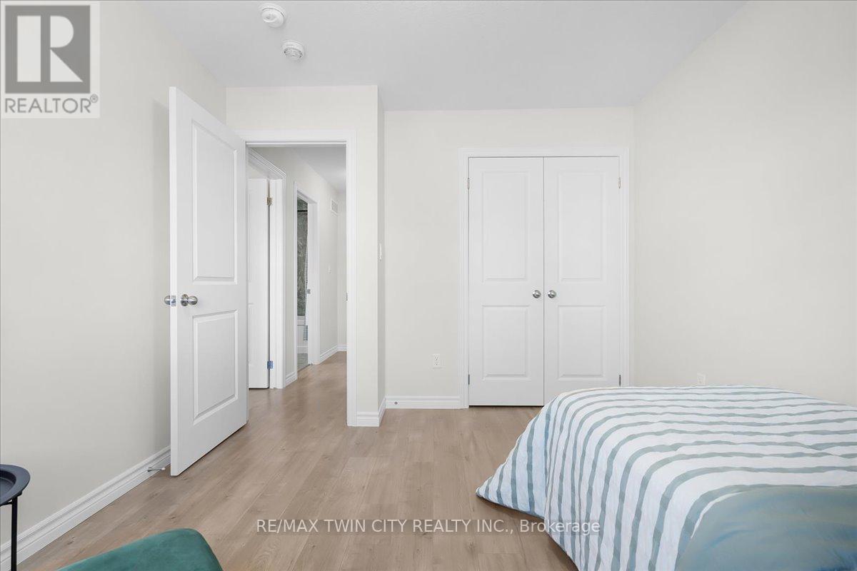 180 Links Crescent, Woodstock, Ontario  N4T 0L9 - Photo 28 - X12916968