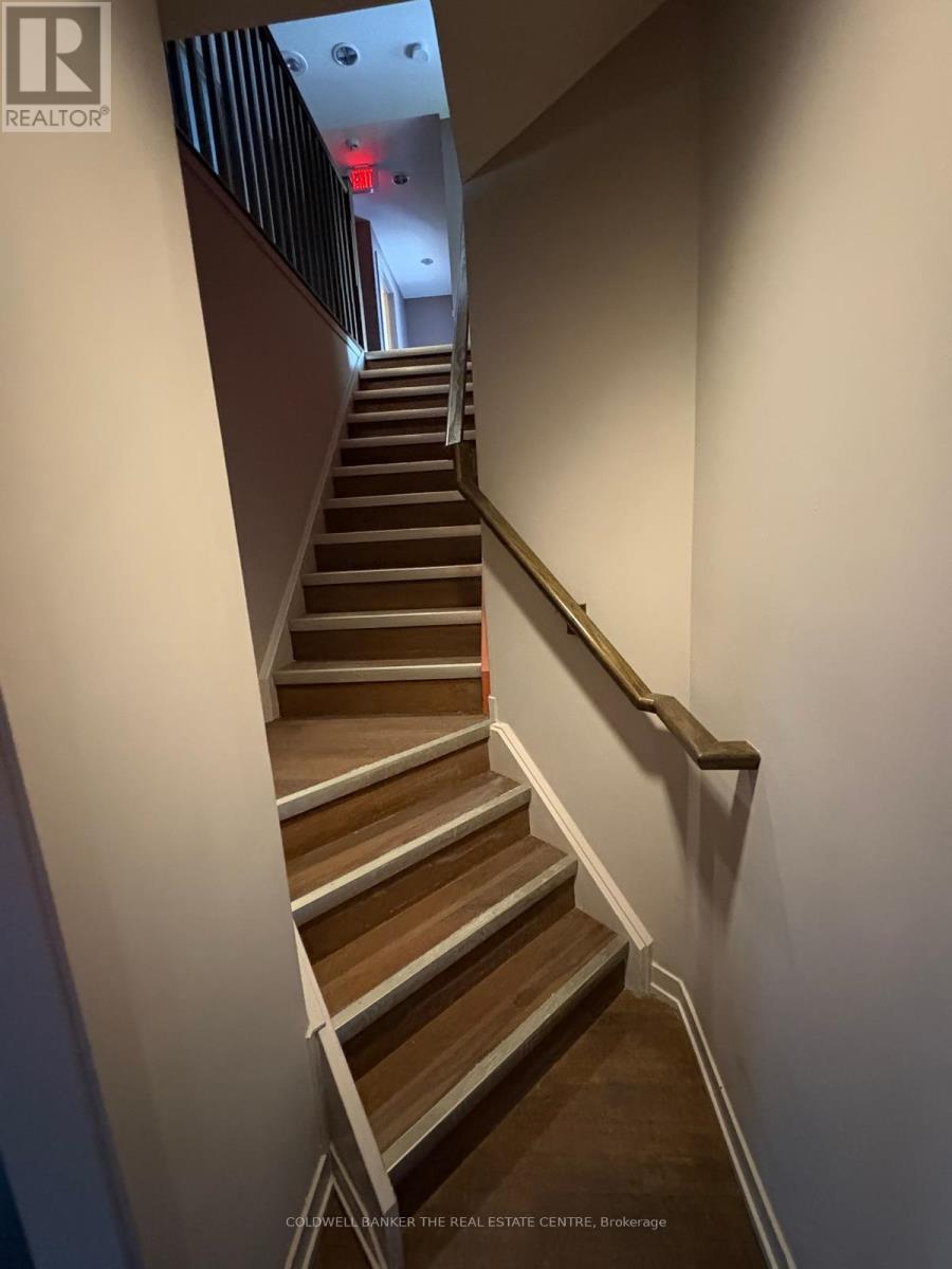 23 Bolton Avenue, Newmarket, Ontario  L3Y 2X3 - Photo 14 - N12916472