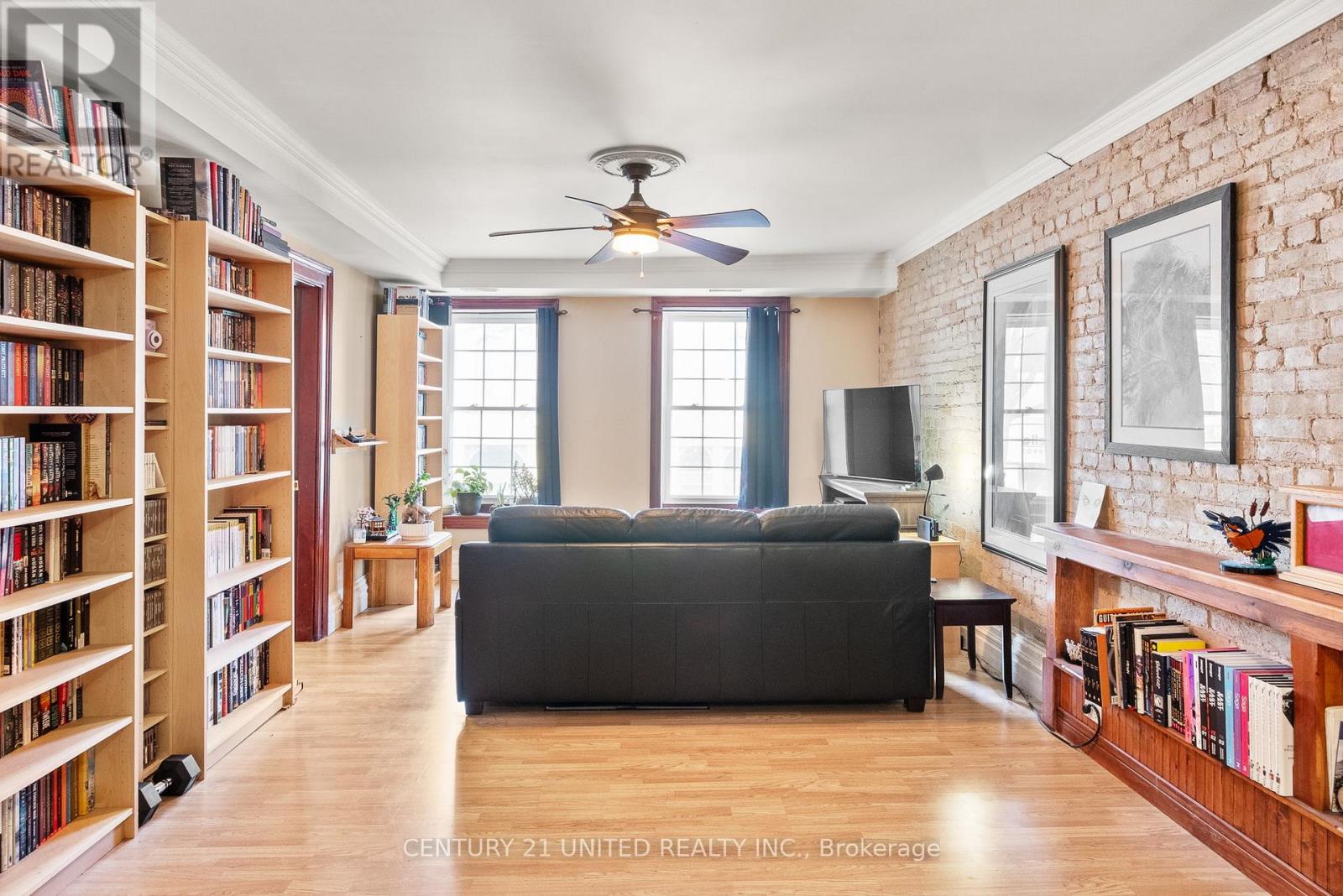 401 - 79 King Street W, Cobourg, Ontario  K9A 2M4 - Photo 12 - X12917012