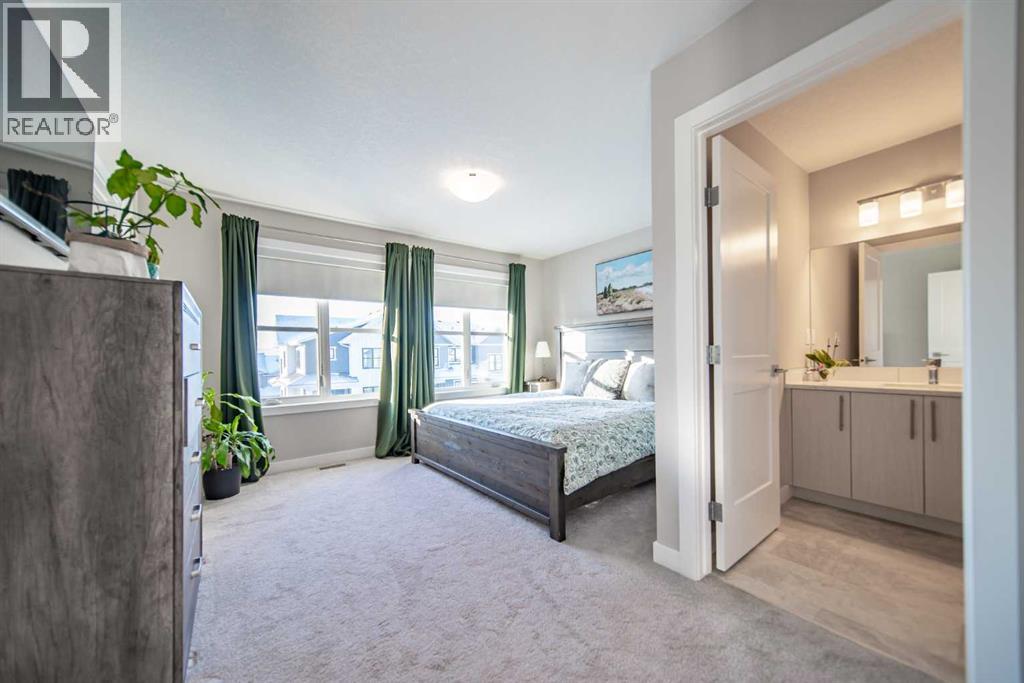 713 Crestridge Common SW, Calgary, Alberta  T3B 6L6 - Photo 20 - A2276189