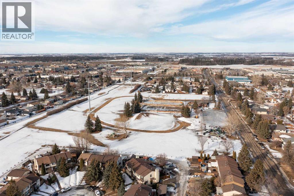 17 Boyce Street, Red Deer, Alberta  T4R 1P1 - Photo 34 - A2295025