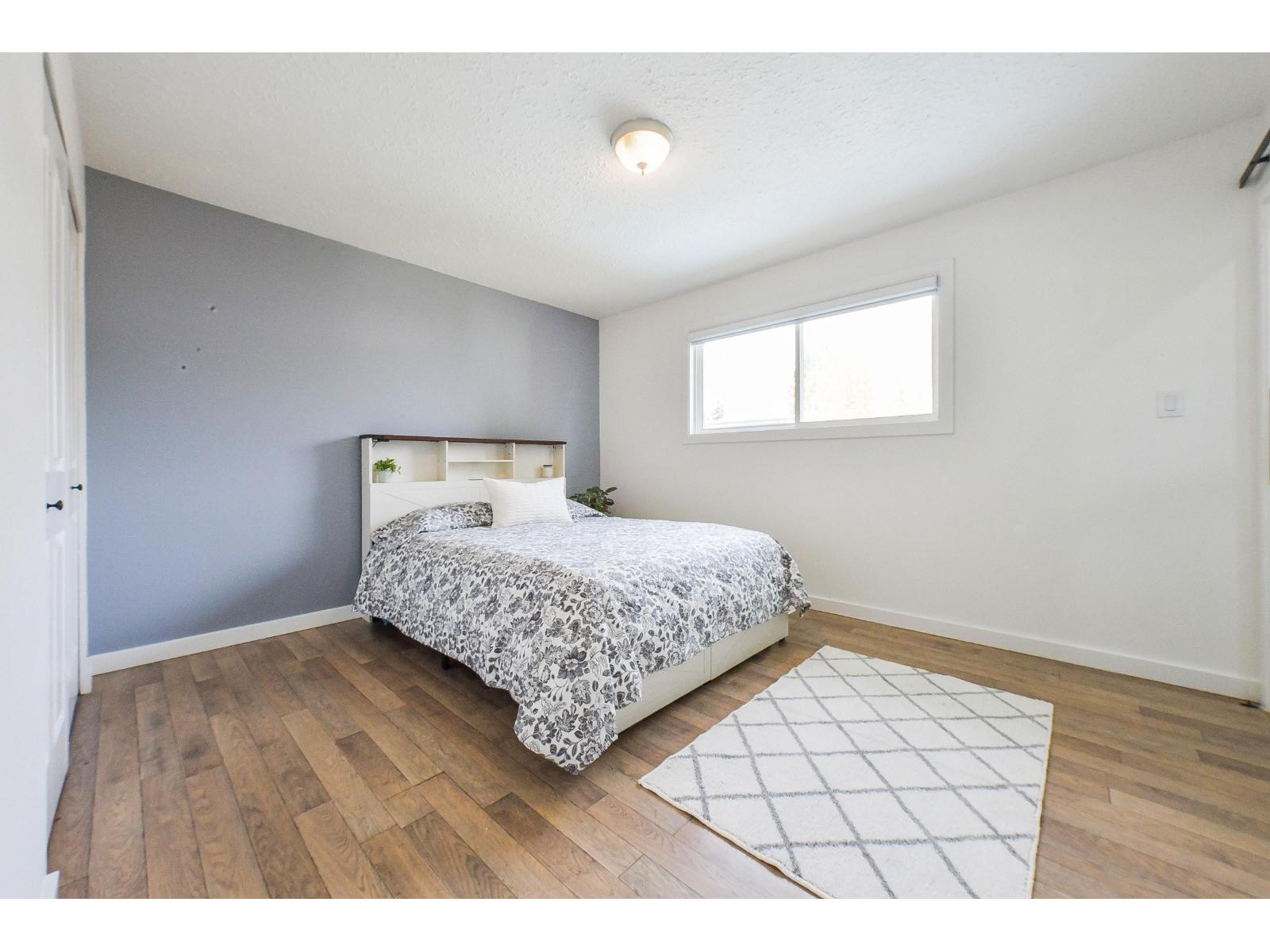 31921 Starling Avenue, Mission, British Columbia  V2V 4T8 - Photo 11 - R3102210