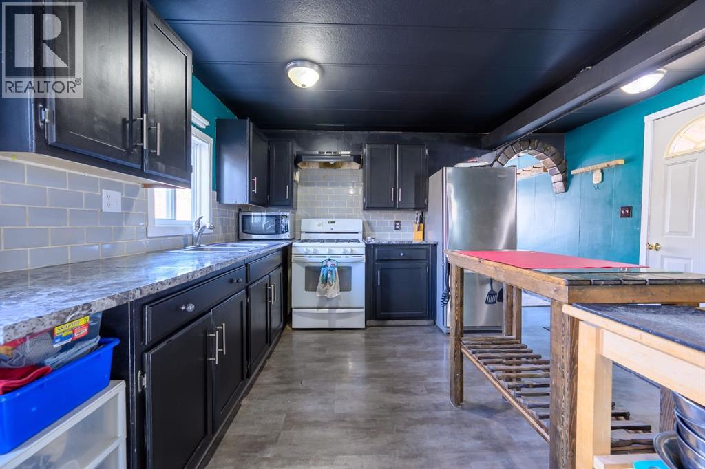 133 First Street N, Huxley, Alberta  T0M 0Z0 - Photo 9 - A2295813