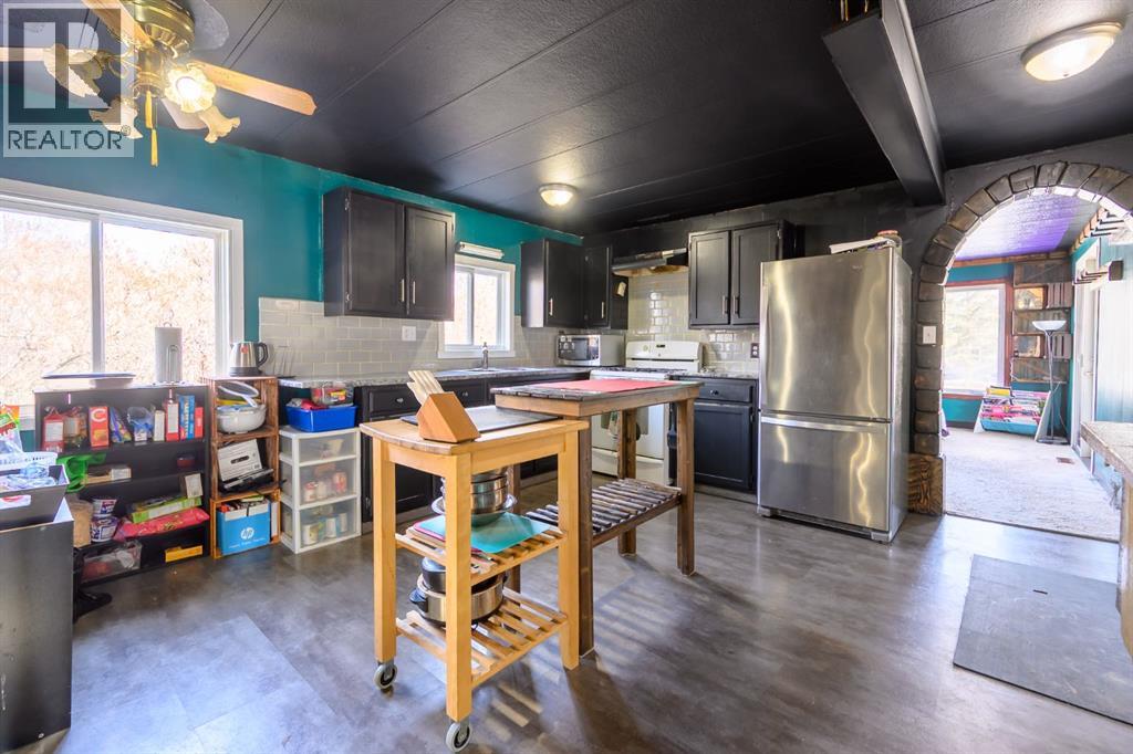 133 First Street N, Huxley, Alberta  T0M 0Z0 - Photo 8 - A2295813