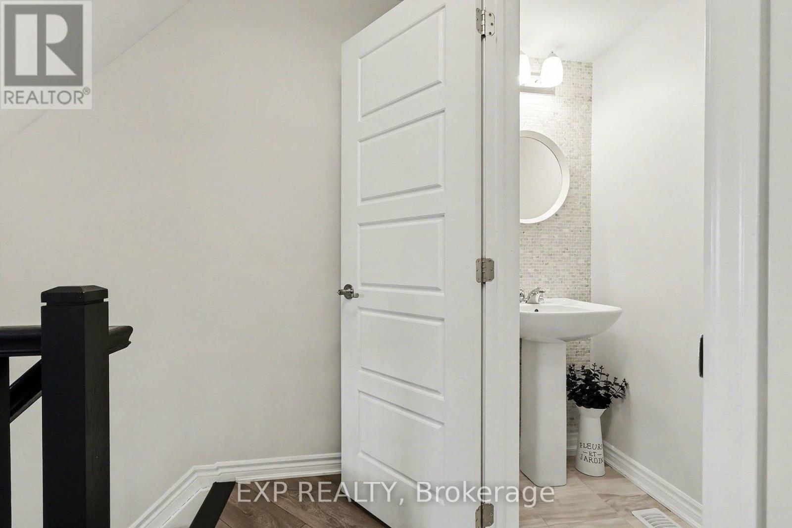 421 Gerardia Lane, Ottawa, Ontario  K4A 1C6 - Photo 21 - X12916992