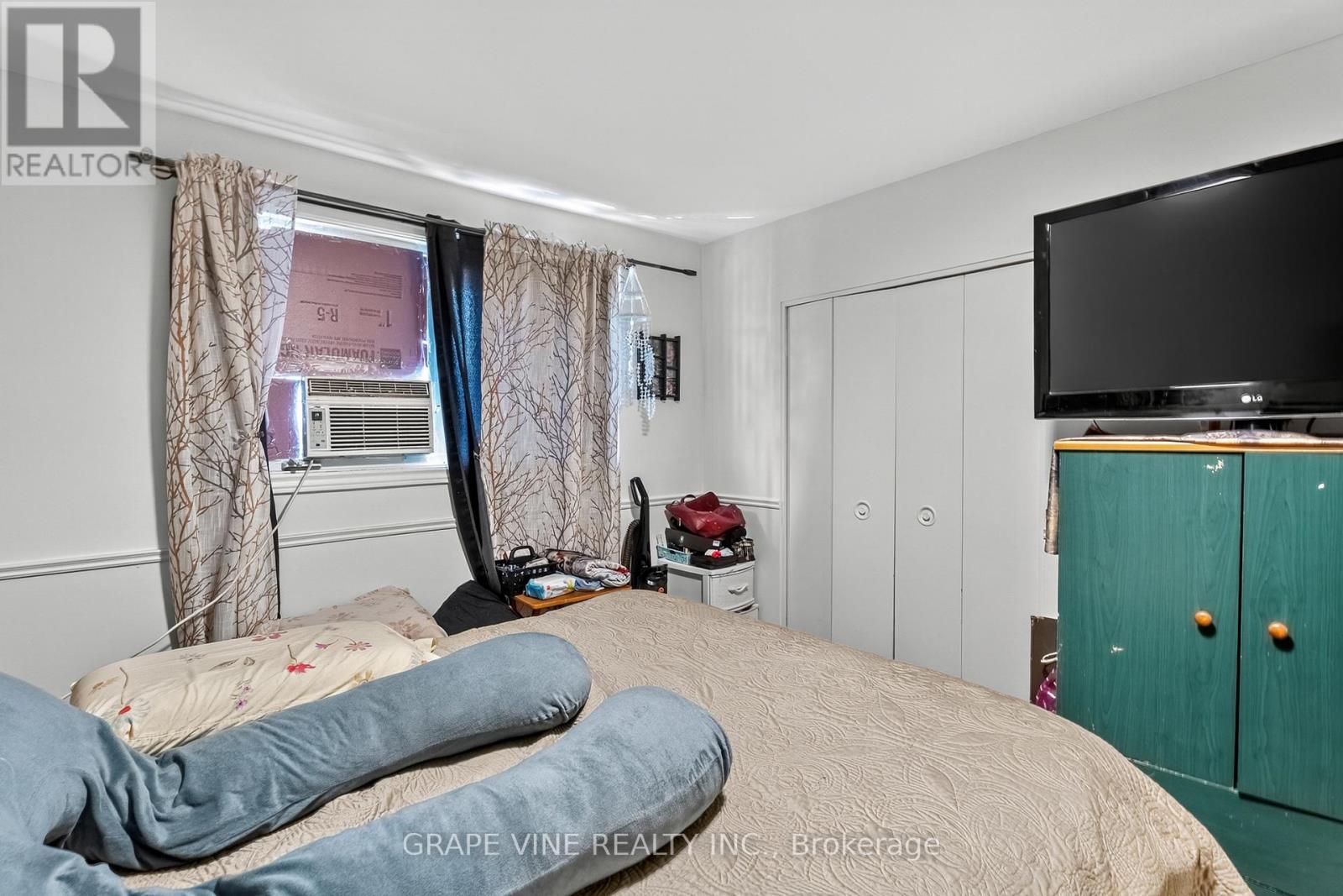 1098 Clyde Avenue, Ottawa, Ontario  K2C 1Y2 - Photo 13 - X12917018