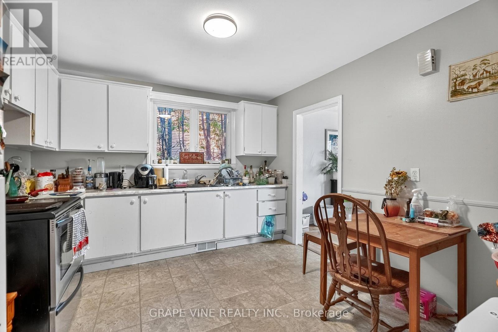 1098 Clyde Avenue, Ottawa, Ontario  K2C 1Y2 - Photo 35 - X12917018