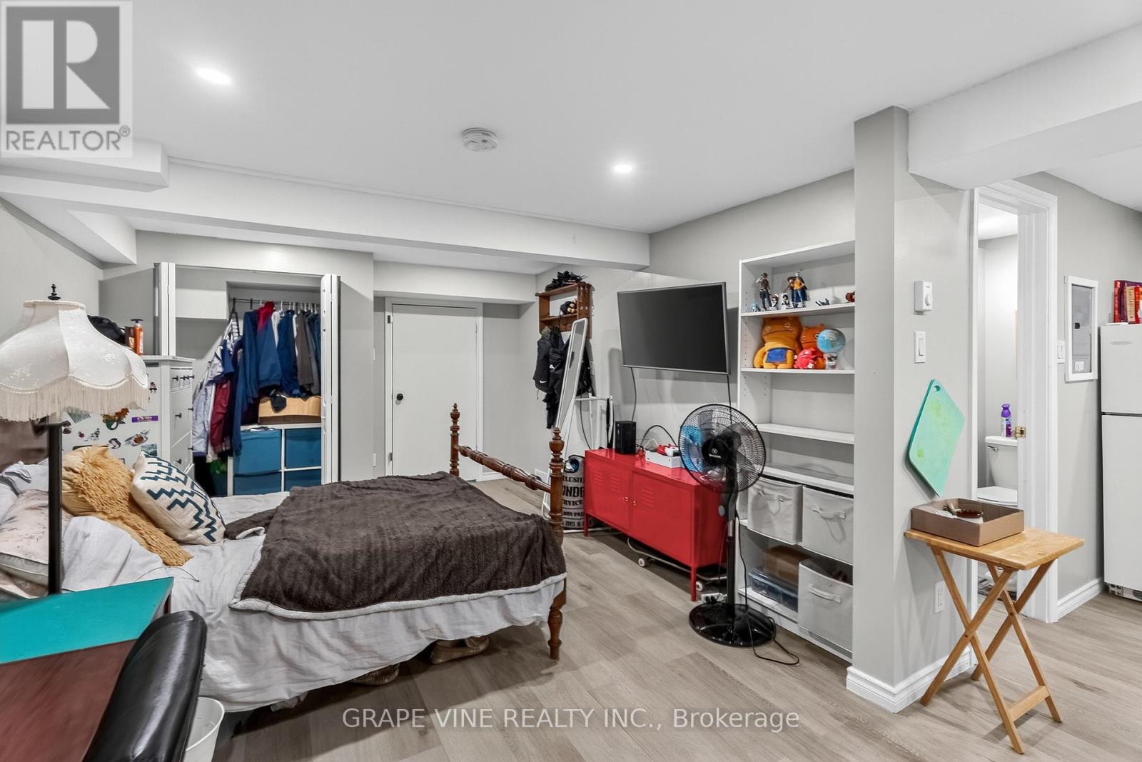 1098 Clyde Avenue, Ottawa, Ontario  K2C 1Y2 - Photo 39 - X12917018