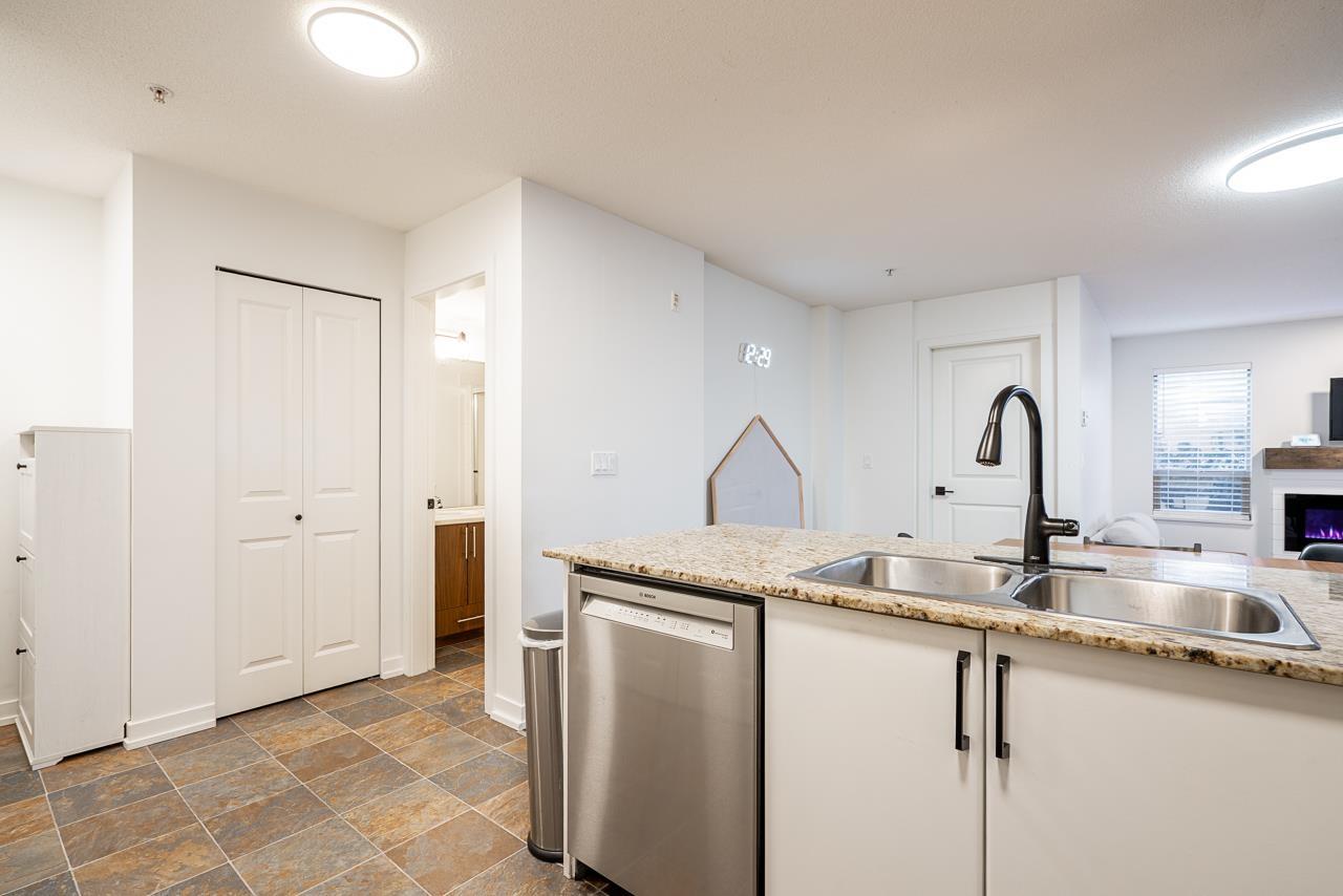 E104 8929 202 Street, Langley, British Columbia  V1M 0B4 - Photo 14 - R3090700