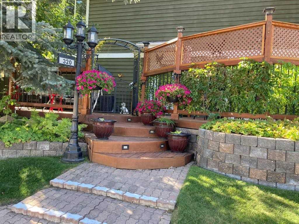 320 Midpark Gardens Se, Calgary, Alberta  T2X 1T3 - Photo 1 - A2293824
