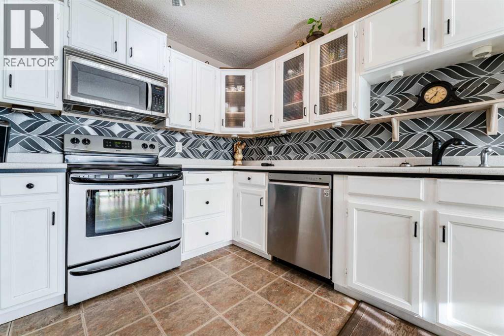 320 Midpark Gardens Se, Calgary, Alberta  T2X 1T3 - Photo 19 - A2293824