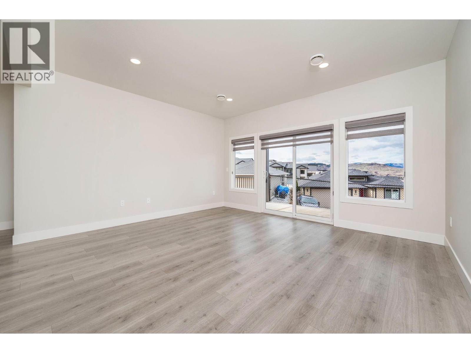 933 Mt Robson Place Unit# 97, Vernon, British Columbia  V1B 4G4 - Photo 11 - 10380102