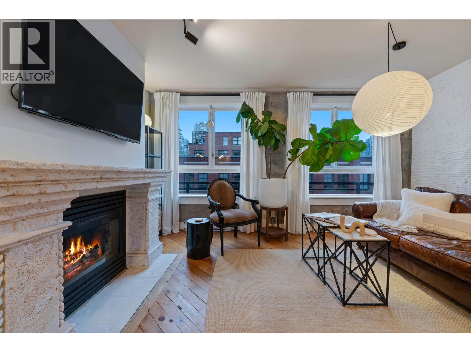 406 1216 Homer Street, Vancouver, British Columbia  V6B 6K5 - Photo 1 - R3103199