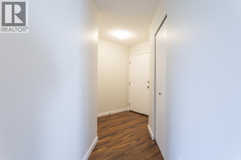 214 7411 Minoru Boulevard, Richmond, British Columbia  V6Y 1Z3 - Photo 2 - R3103202