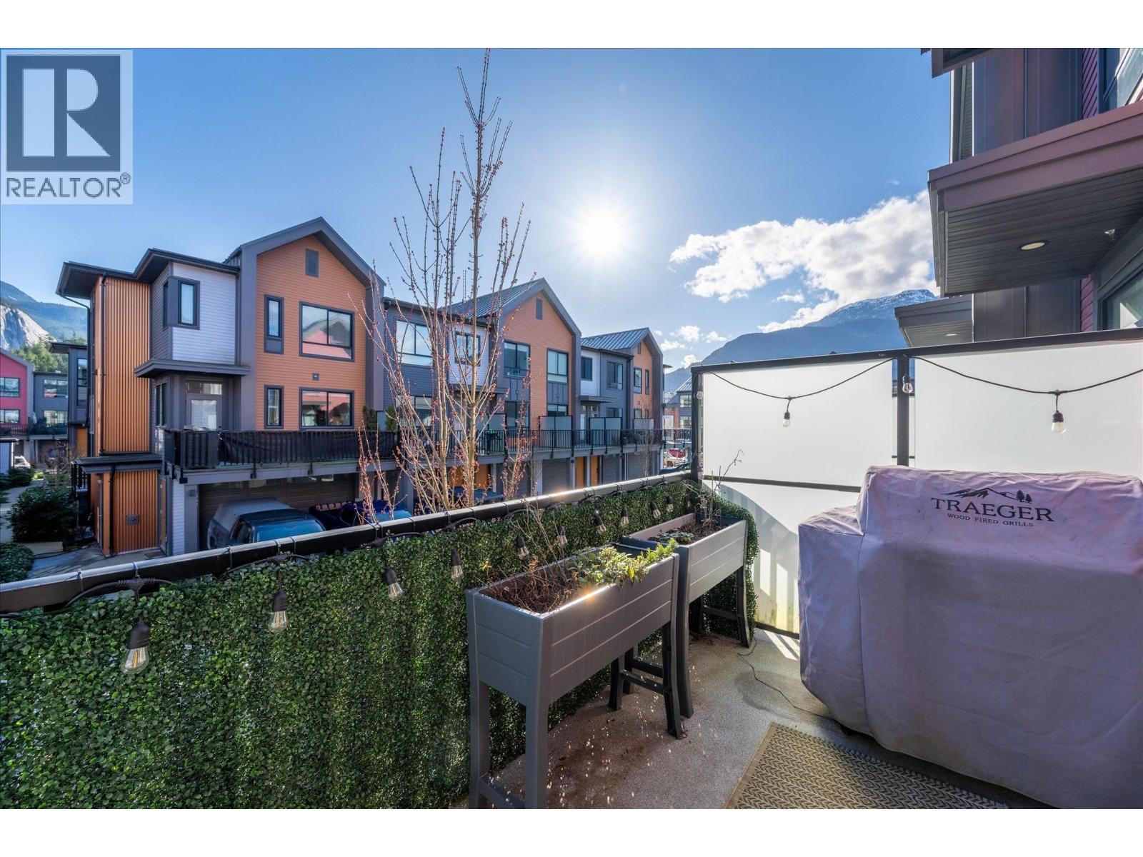 1361 Marinaside Place, Squamish, British Columbia  V8B 1A8 - Photo 25 - R3103211