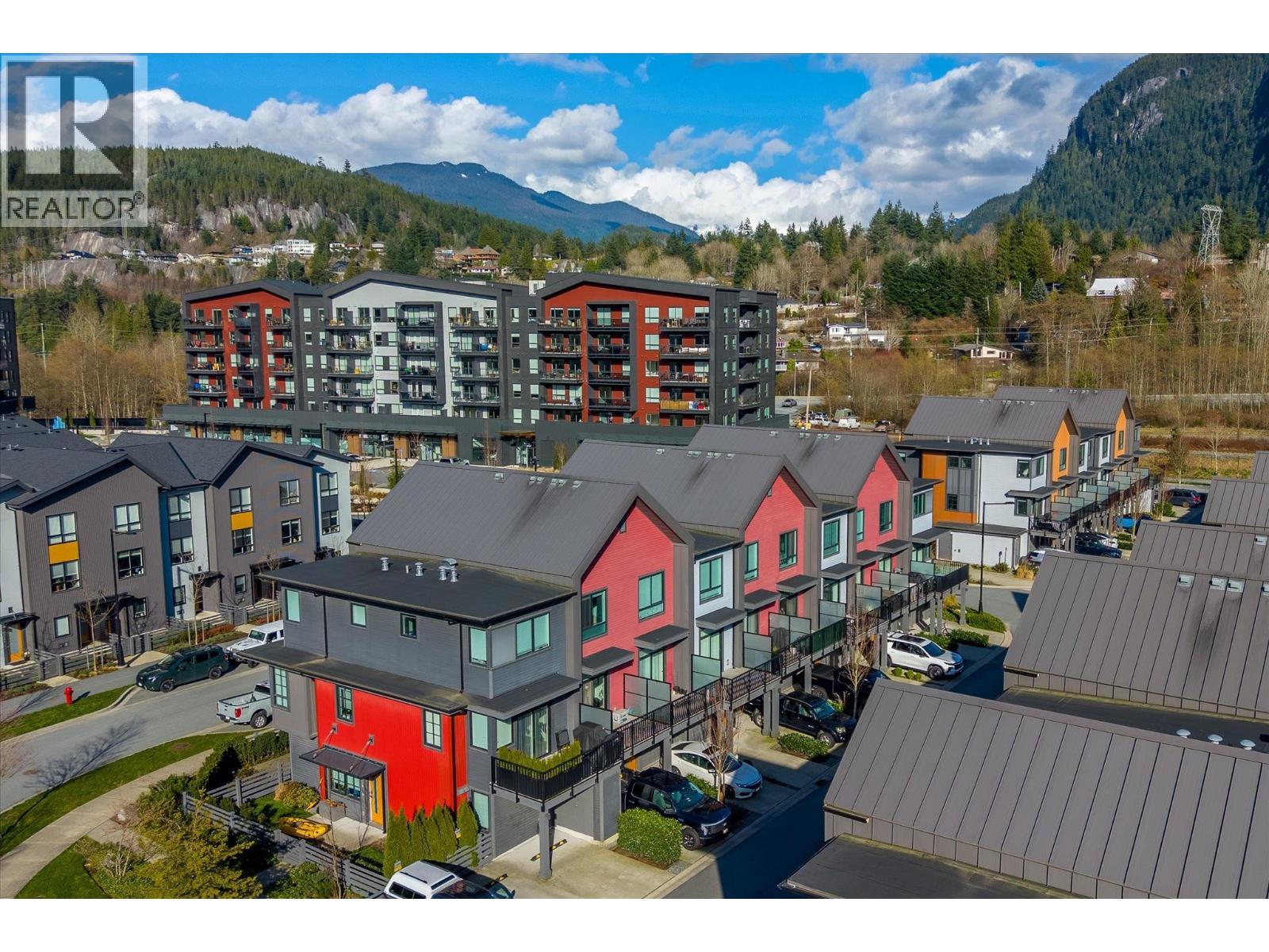 1361 Marinaside Place, Squamish, British Columbia  V8B 1A8 - Photo 30 - R3103211