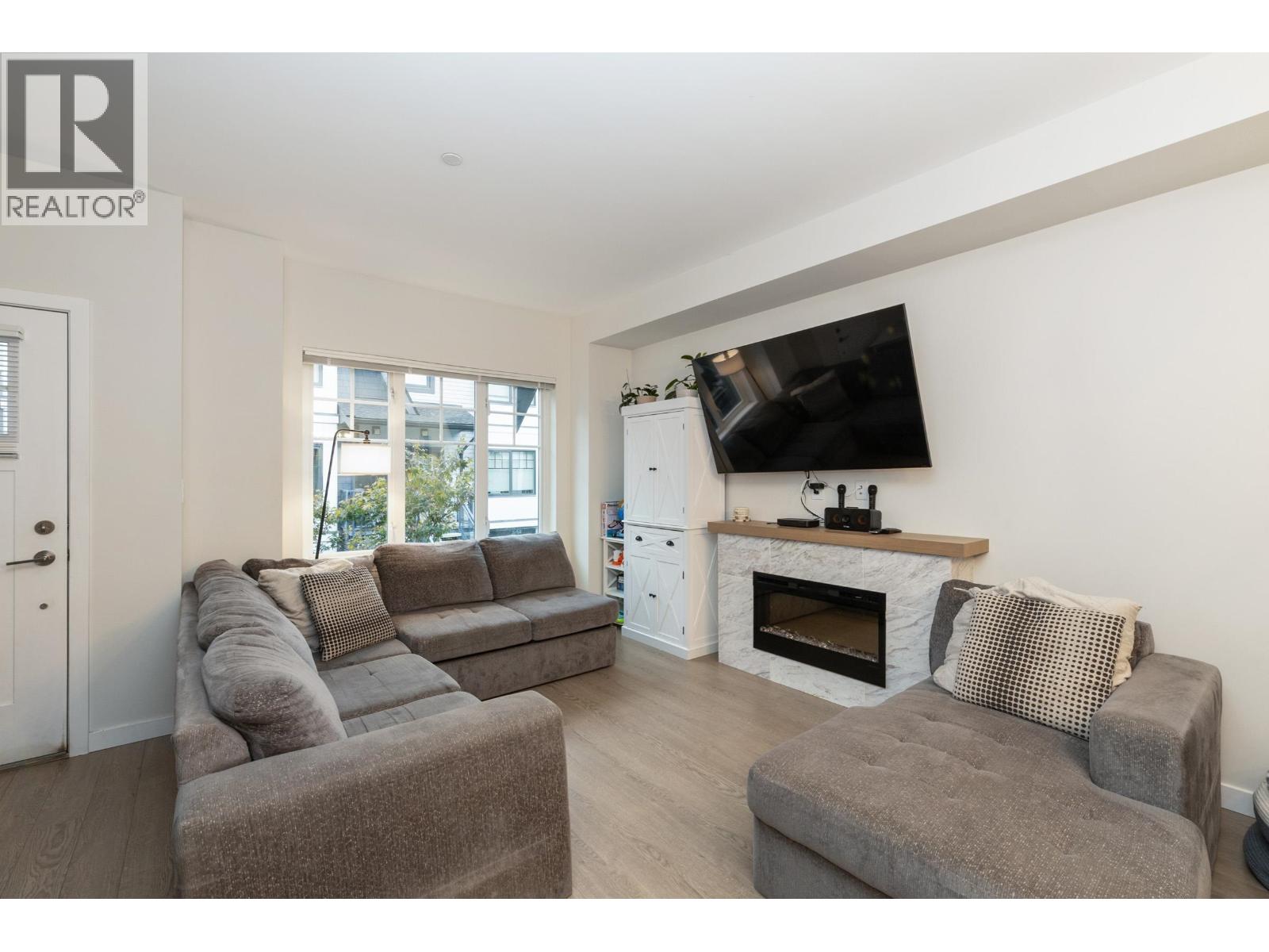 159 19451 Sutton Avenue, Pitt Meadows, British Columbia  V3Y 0G6 - Photo 3 - R3103212