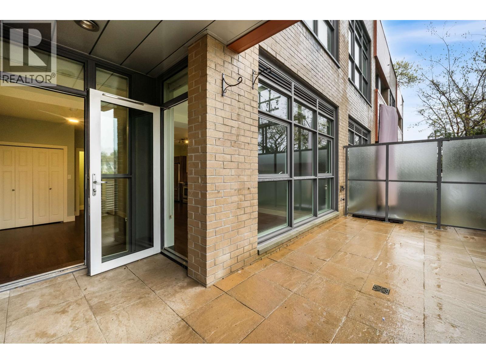 208 2250 Commercial Drive, Vancouver, British Columbia  V5N 5P9 - Photo 4 - R3103229