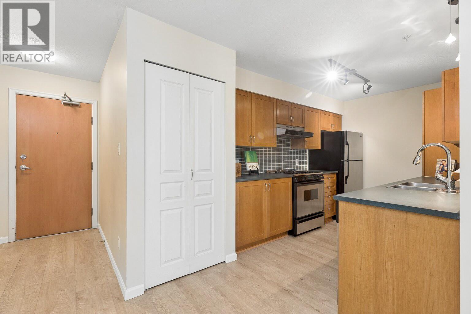 211 2161 W 12th Avenue, Vancouver, British Columbia  V6K 4S7 - Photo 10 - R3103240