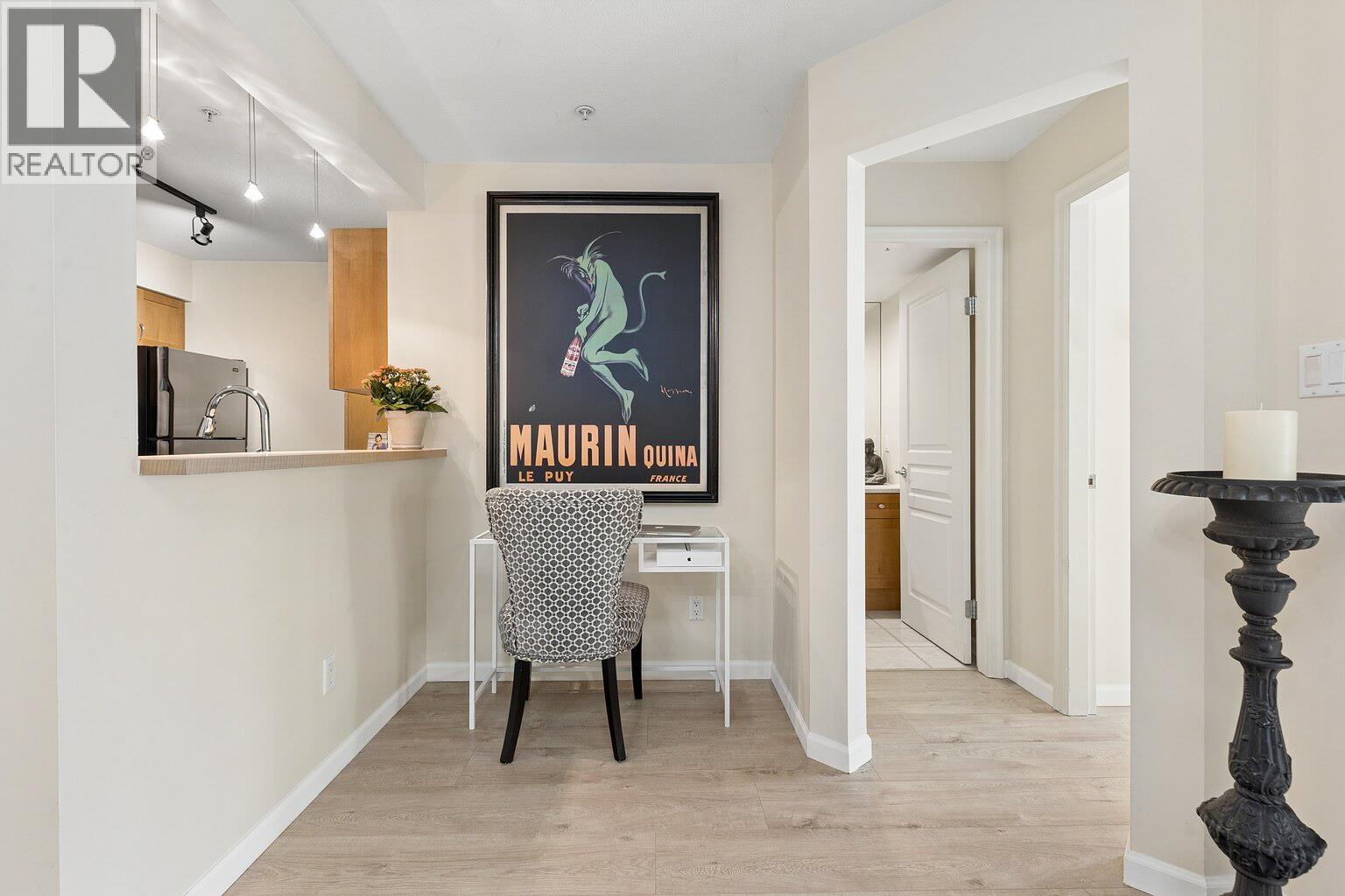 211 2161 W 12th Avenue, Vancouver, British Columbia  V6K 4S7 - Photo 8 - R3103240