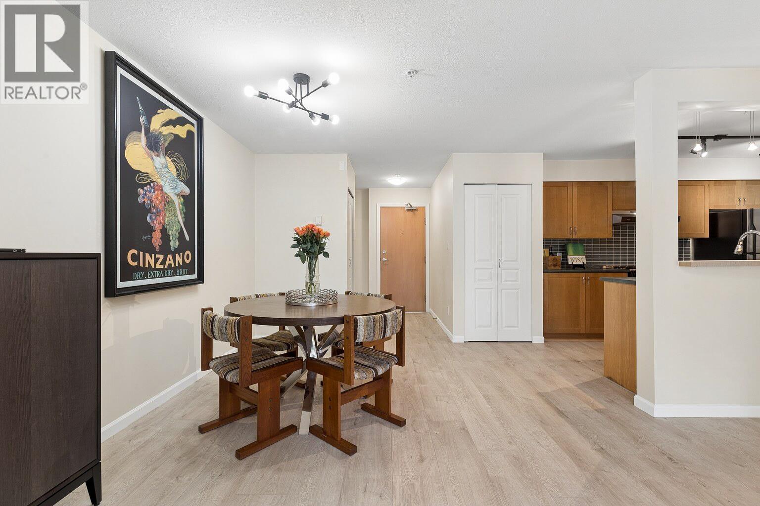 211 2161 W 12th Avenue, Vancouver, British Columbia  V6K 4S7 - Photo 9 - R3103240