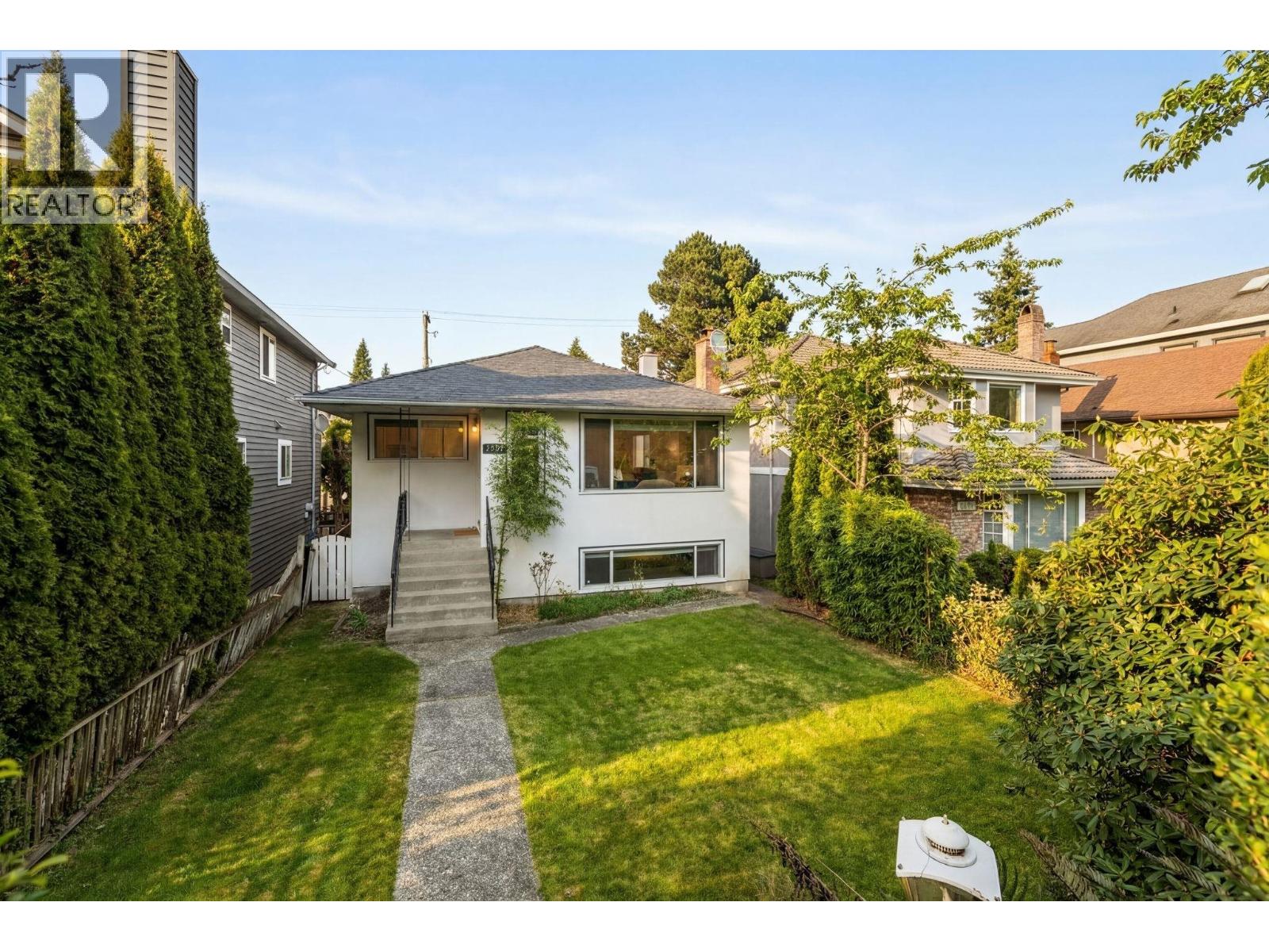 2779 W 33RD AVENUE, Vancouver, British Columbia