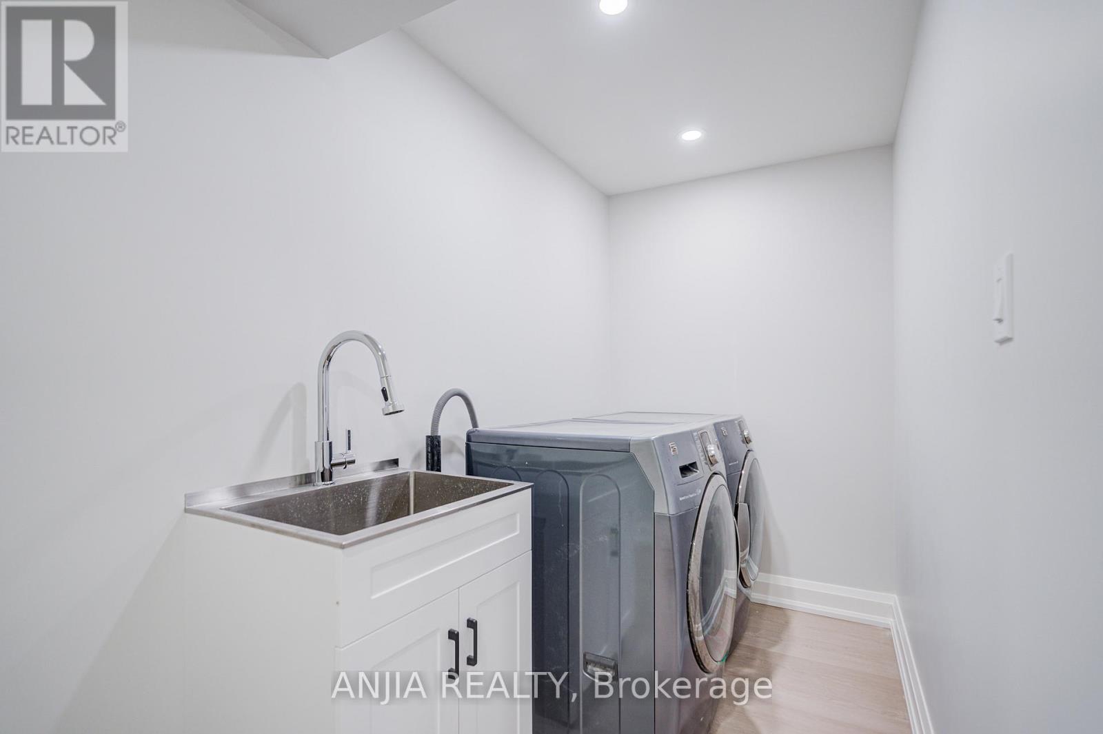 11 Drakefield Road, Markham, Ontario  L3P 1G6 - Photo 35 - N12916994